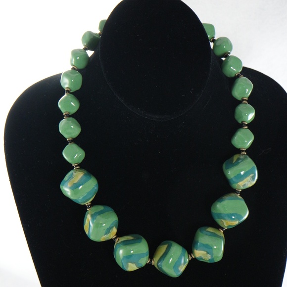 Kazuri Jewelry - KAZURI '7 Beads Cubes' 18 inch Hand-Made Necklace